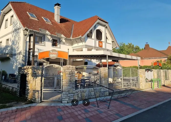 Pizza Sztori Apartman